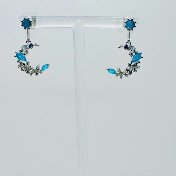 Blue Moon Fashion Statement Jewelry Bundle - Picture 2 of 7